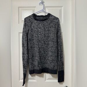 Lululemon restless pullover size 8 euc